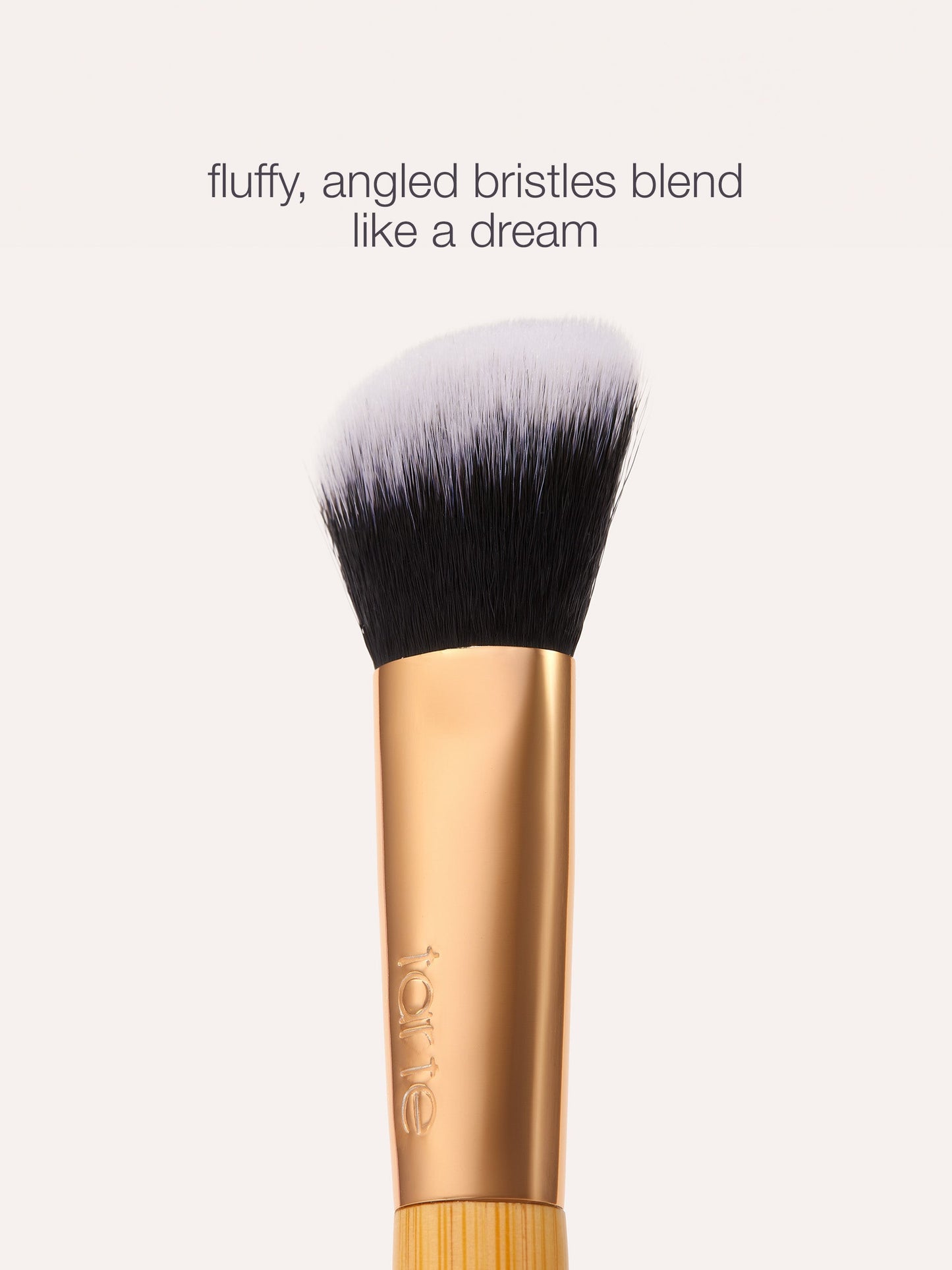 Paw Concealer Brush